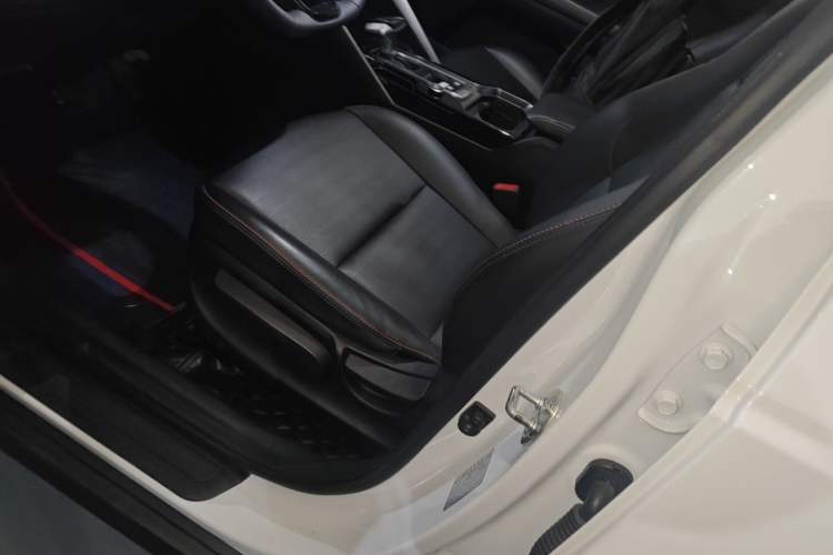 Used Kia Sportage R 2021 Ace 2.0L Challenge Edition
