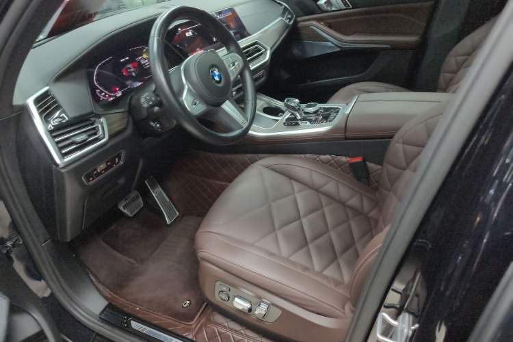 Used BMW X5 2022 Restyled xDrive 40Li M Sport Package
