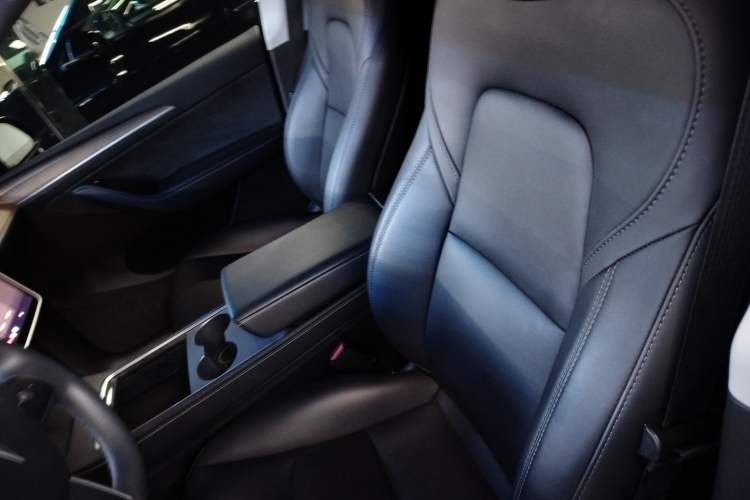 Used Tesla Model Y 2022 Revised Version Long-Range All-Wheel Drive