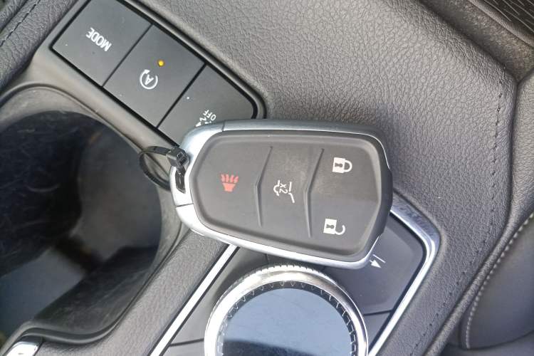 Used Cadillac XT4 2020 28T Two-Wheel-Drive Leading Version