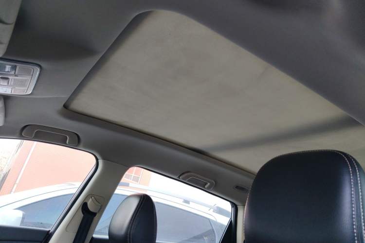 Used Dongfeng Fengon 580 2017 1.5T CVT Smart Style Model
