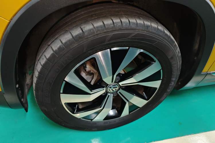 Used Volkswagen Tayron 2019 330TSI Two-Wheel-Drive Luxury Plus China VI Standard
