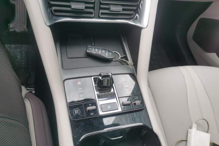 Used BYD Song PLUS New Energy 2025 DM-i Smart Drive 112KM Prestige Model
