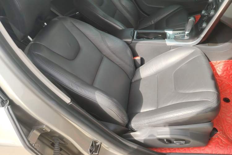 Used Volvo S60 2011 2.0T Comfort Edition