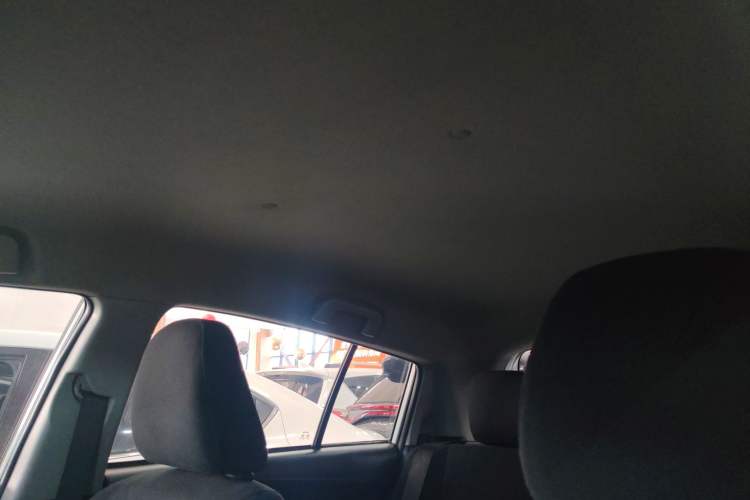 Used Toyota YARiS L 2016 Revised 1.5E CVT Charming Edition