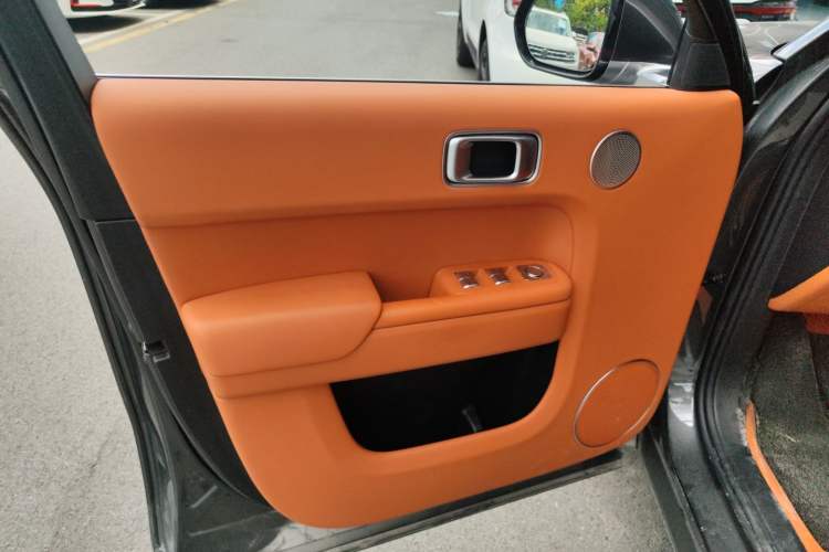 Used Li Auto L8 2023 Air model
