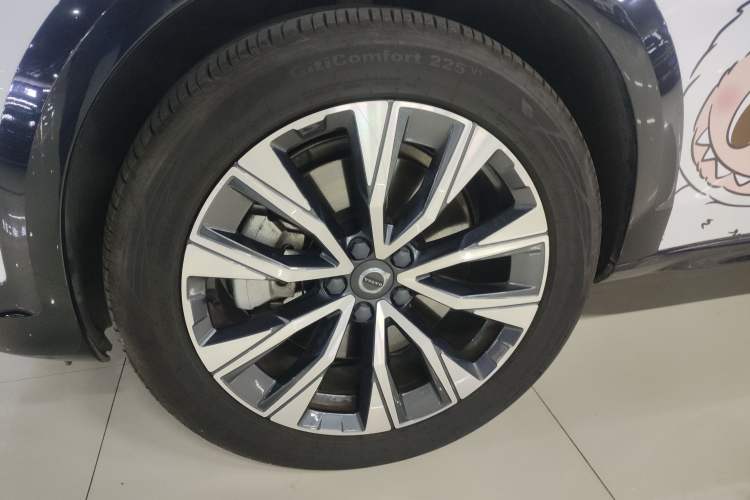 Used Volvo V90 2021 Cross Country B5 AWD Smart Range Edition
