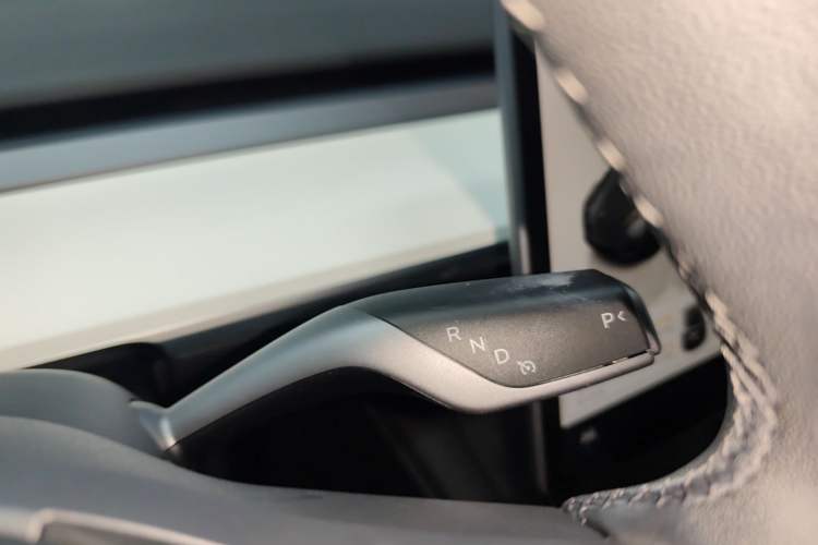 Used Tesla Model Y 2022 Rear-Wheel-Drive Version