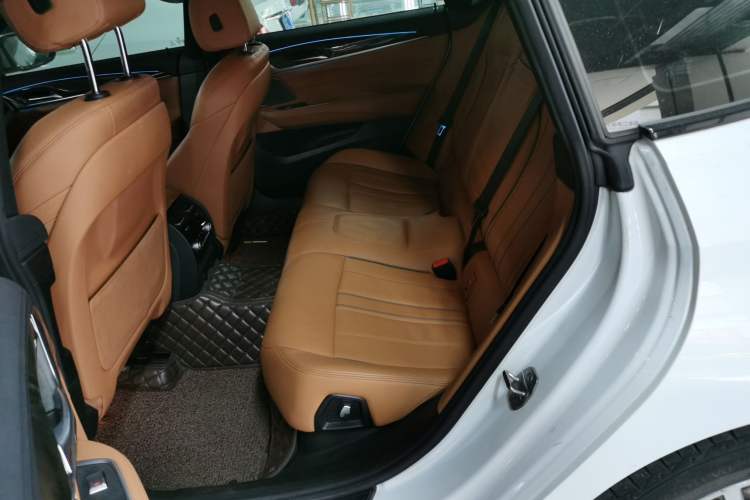 Used BMW 6 Series GT 2019 630i M Sport Package
