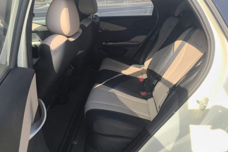 Used BYD Dolphin 2025 Smart Drive Version 420 km Freedom Edition
