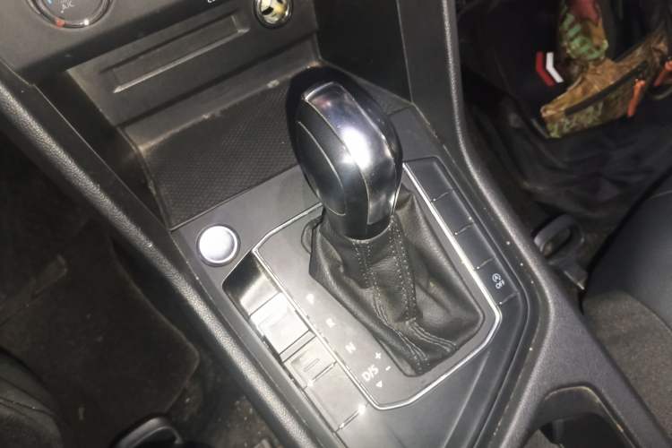 Used Volkswagen Tiguan L 2022 330TSI Automatic Two-Wheel Drive Comfort Edition
