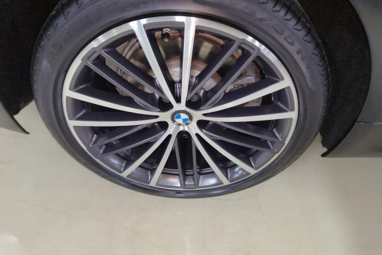 Used BMW 5 Series 2020 530Li Leading Model M Sport Package
