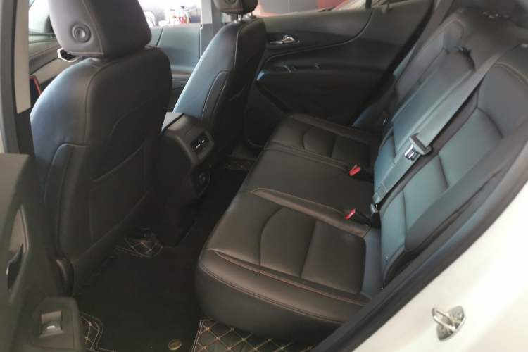 Used Chevrolet Equinox 2019 535T Automatic YuJie Edition China VI