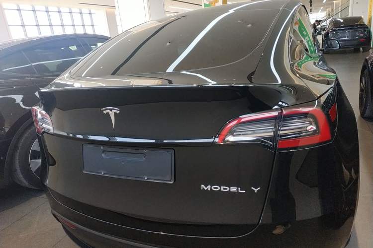 Used Tesla Model Y 2024 Rear-Wheel-Drive Version