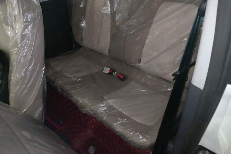 Used Chery QQ Ice Cream 2024 Edition Youth Version 205km Sundae