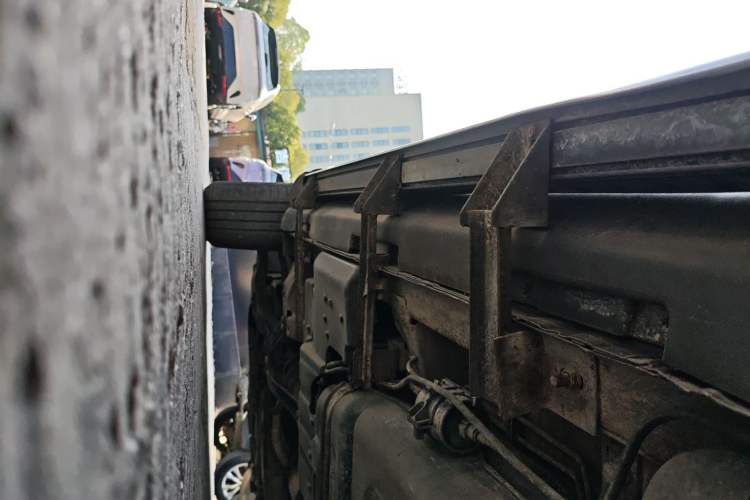 Used Geely Auto GX7 2015 Sport Edition 2.0L Automatic Luxury Model
