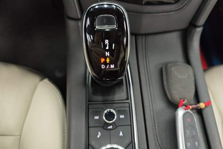 Used Cadillac XT6 2020 28T Six-Seater Luxury Sporty Enjoy-the-Comfort Safety Edition