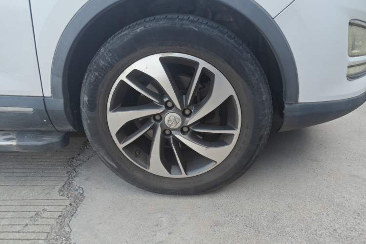 Used Baojun 560 2016 1.8L Manual Luxury Edition
