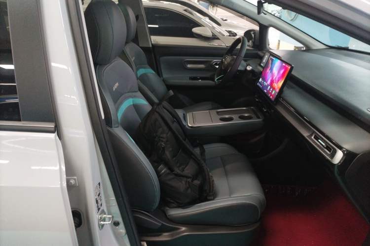 Used AION Y 2023 Younger Star Edition
