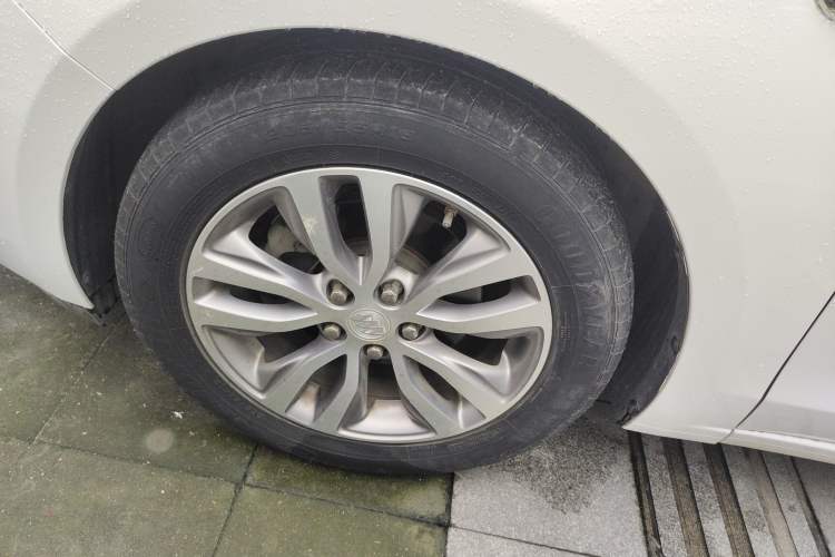 Used Buick GT 2019 18T Automatic Connected Elite Model China VI Standard
