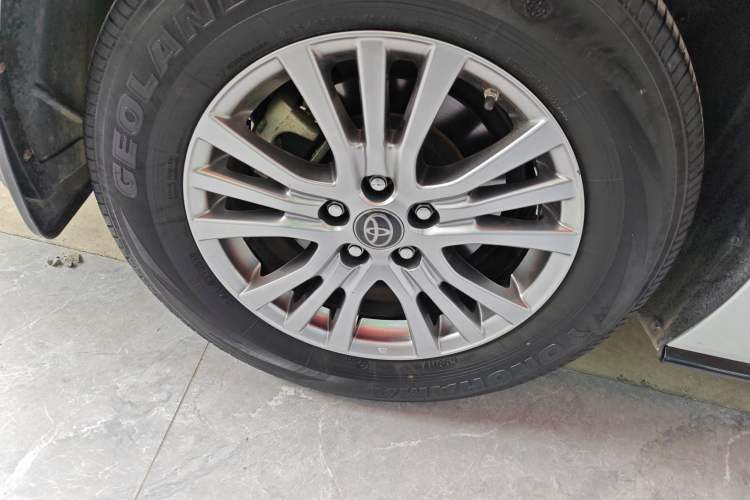 Used Toyota Sienna 2021 2.5L Hybrid Premium Edition
