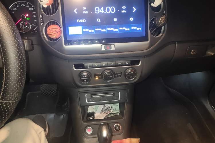 Used Volkswagen Tiguan L 2015 1.8TSI Automatic Two-Wheel Drive Luxury Model