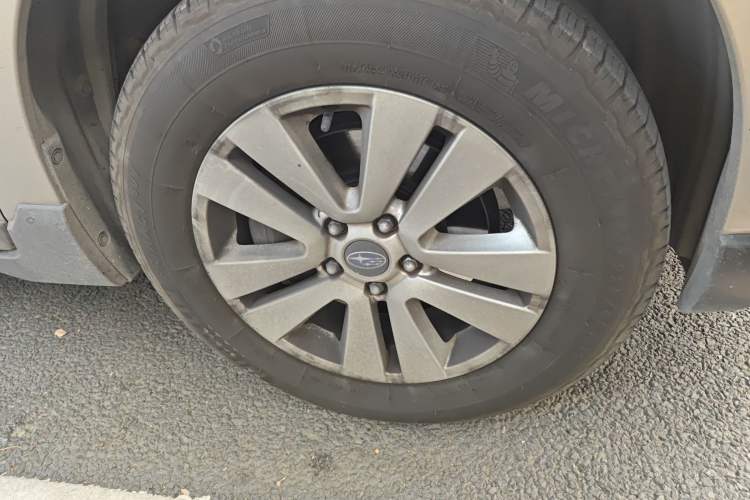 Used Subaru Outback 2017 2.5i Luxury Navigation Edition with EyeSight
