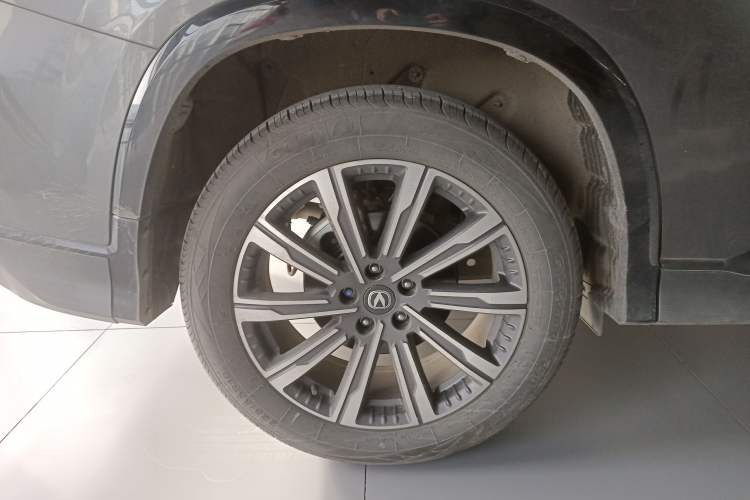 Used Changan CS75 PLUS 2024 3rd Generation Champion Edition 1.5T Intelligent Drive Dynamic Model
