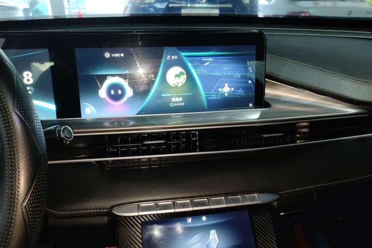 Used Chery Tiggo 8 PLUS 2021 290TGDI DCT Luxury Edition
