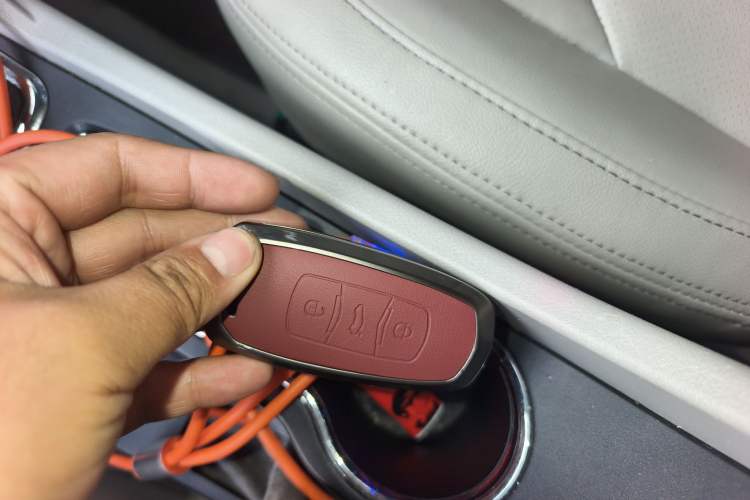 Used Geely Auto Emgrand 2014 Sedan 1.5L Manual Elite Model
