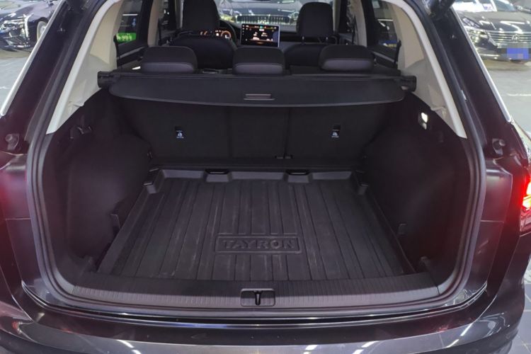 Used Volkswagen Tayron 2024 300TSI Two-Wheel-Drive Luxury Plus Advanced Version
