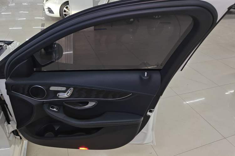 Used Mercedes-Benz C-Class 2017 Facelift C 200 L Sport Edition
