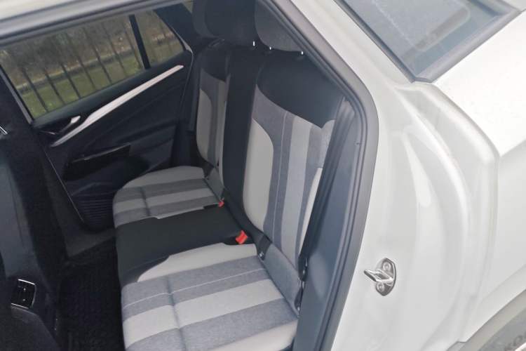 Used Volkswagen ID.4 CROZZ 2025 Pure Edition
