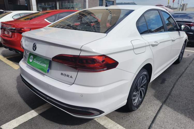 Used Volkswagen Bora 
