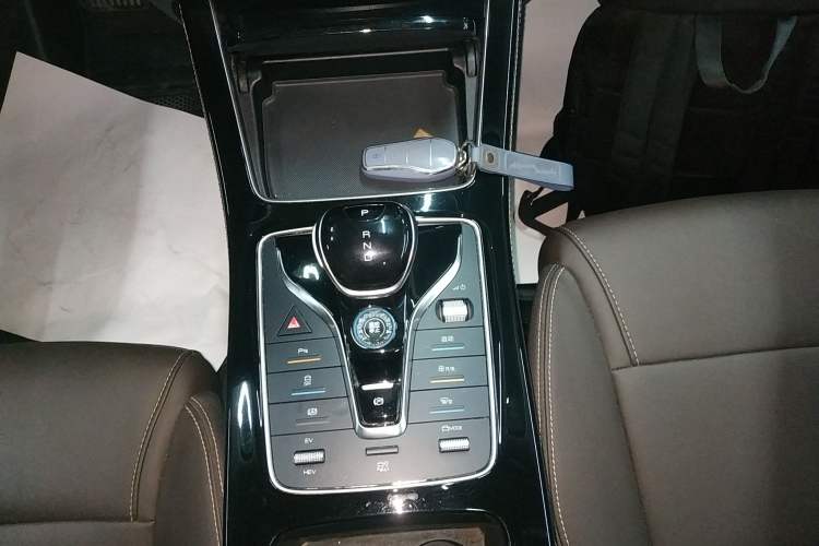 Used BYD Song MAX New Energy 2022 DM-i 105KM Prestige Model