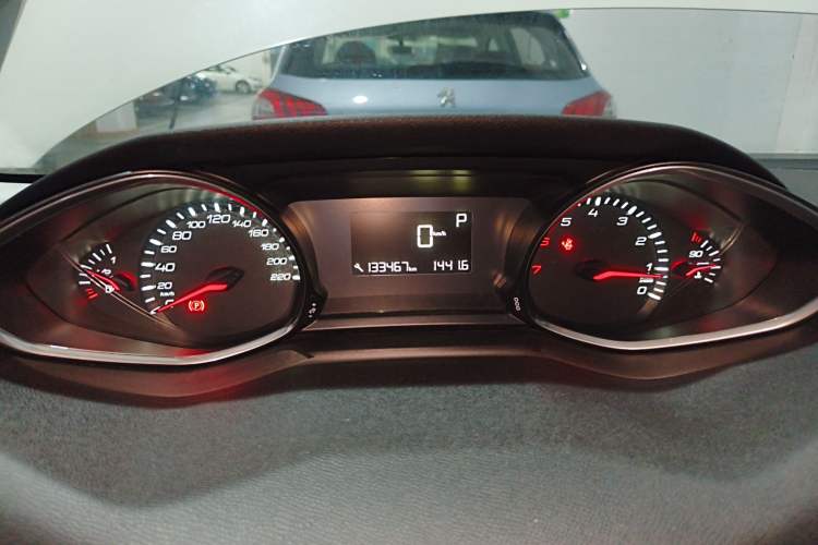 Used Peugeot 308S 2015 1.6T Automatic Jingchi Edition
