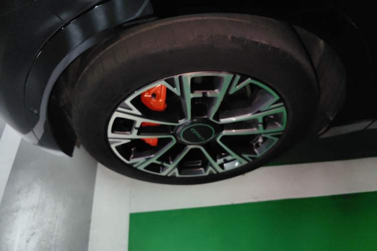 Used Lynk & Co 900 2025 2.0T Ultra
