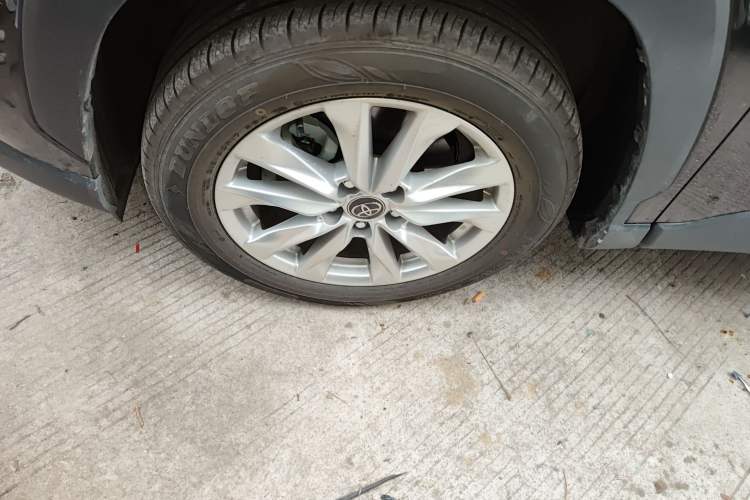 Used Toyota Corolla Cross 2026 Model 2.0L Smart Electric Hybrid Dual-Engine Pioneer Edition
