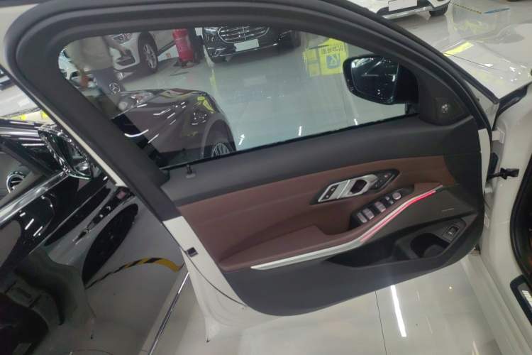 Used BMW 3 Series 2023 325Li M Sport Night Edition Package
