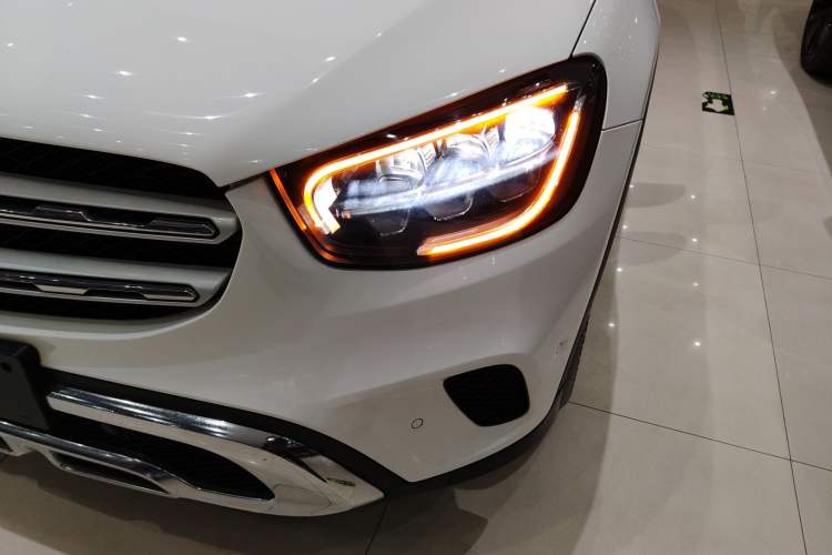 Used Mercedes-Benz GLC 2020 GLC 260 L 4MATIC Dynamic Model
