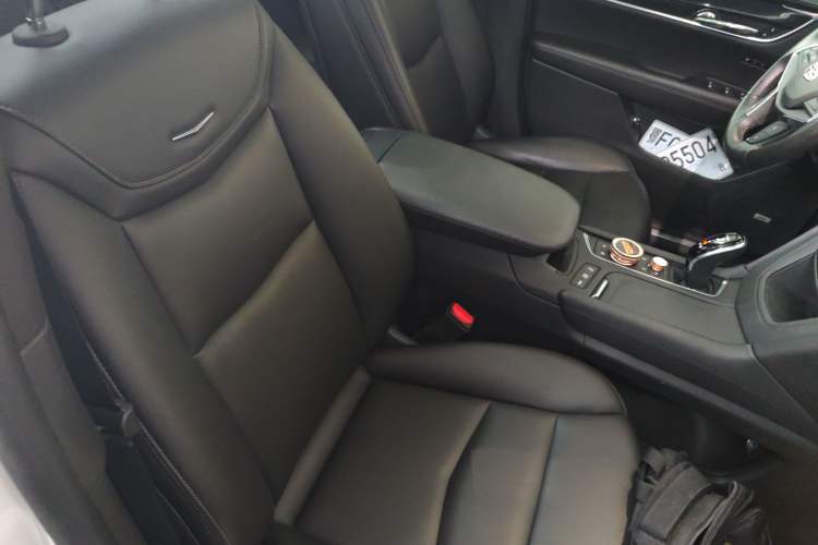 Used Cadillac XT5 2021 28T Luxury Version
