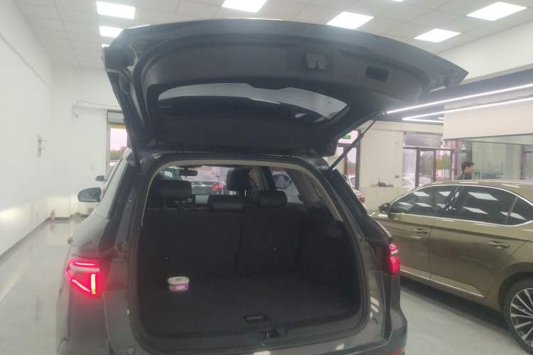 Used BYD Song Pro 2019 1.5T Automatic Elite Edition
