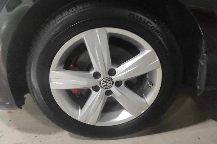 Used Volkswagen Lavida 2017 1.6L Automatic Fashion Edition