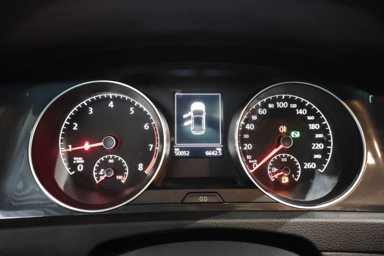 Used Volkswagen Golf 2019 280TSI DSG Comfort Version China VI Standard
