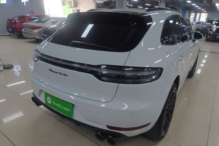 Used Porsche Macan 2017 Macan Turbo 3.6T
