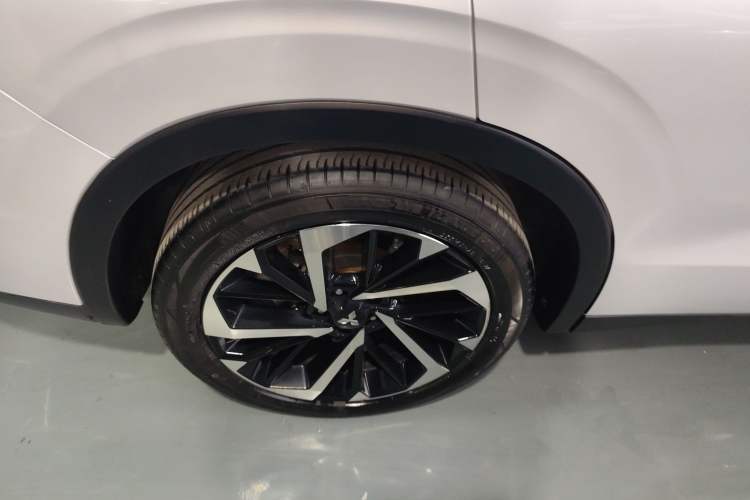 Used Mitsubishi Outlander 2023 1.5T CVT Four-Wheel Drive Prestige Edition 7 Seats