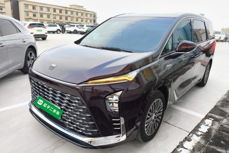 Used Buick GL8 New Energy 2024 Lu Zun Luxury Edition 7-Seater
