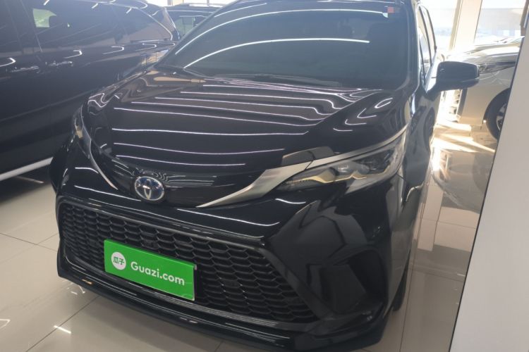 Used Toyota Granvia 2023 2.5L Hybrid Flagship VIP Edition