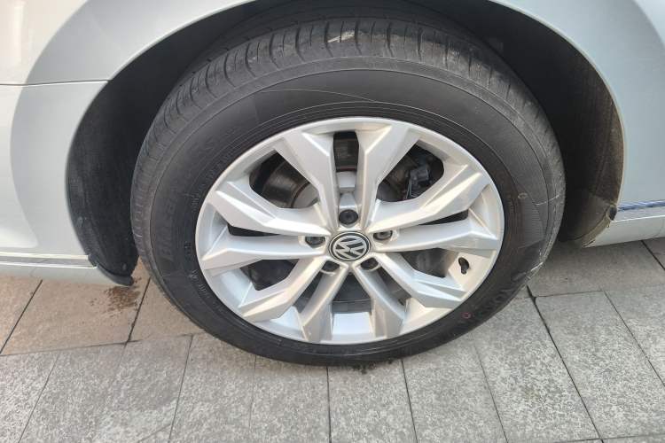 Used Volkswagen Magotan 2018 380TSI DSG Luxury Model
