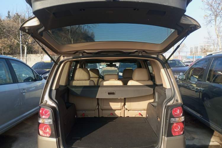 Used Volkswagen Touran 2015 1.4T DSG Comfort Edition 5 Seats